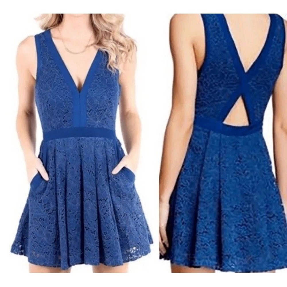 Free People Lovely in Lace Blue Cutout Back Mini Dress‎ w/ Pockets - Small